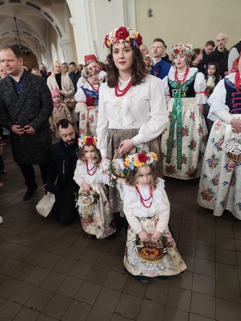 Święcenie Pokarmów w Wielką Sobotę 